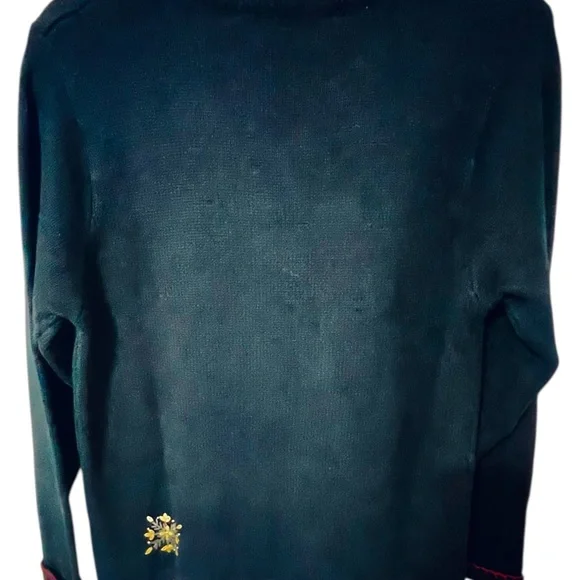 Festive Black Sweater with Teddy Bear Wreath Design Excellent Condition Size M - Picture 3 of 9